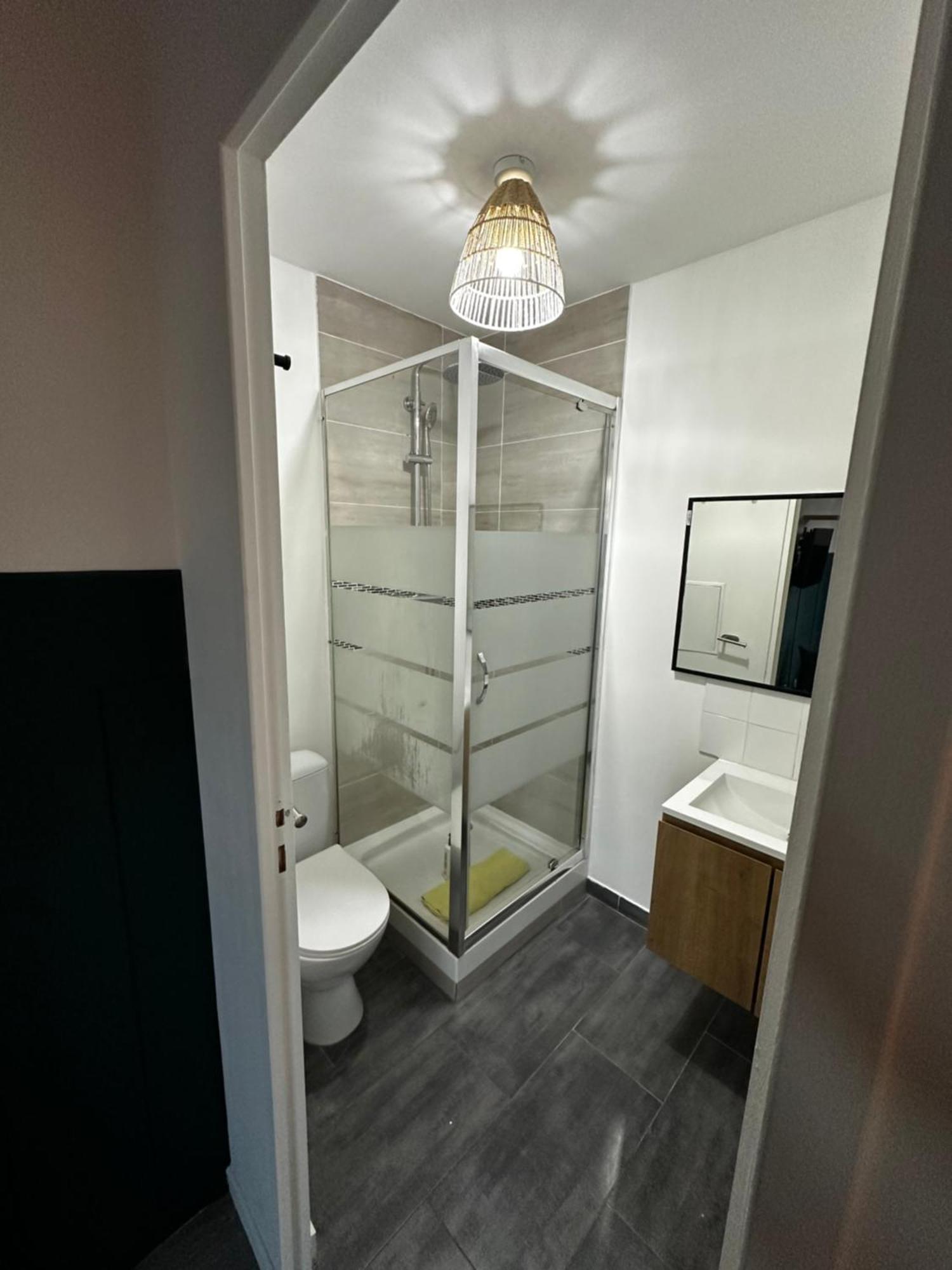 לה בורז'ה Btobed - Location Professionnelle - 2 Studios Confort - Proche Parc Des Expos Et Stade De France מראה חיצוני תמונה